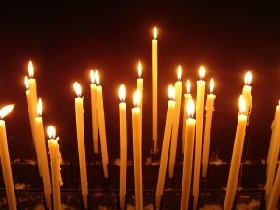 Церковные свечи. Фото: hayfilm.eu