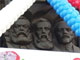 Маркс, Энегльс, Ленин в воздушных шариках. Фото Александра Фомина.