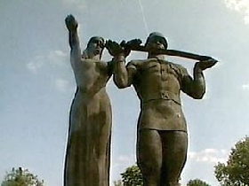 Памятник советским воинам во Львове, Украина. Фото: с сайта www.newsru.co.il