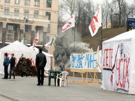 Палаточный лагерь на Майдане. Фото с сайта www.img.oboz.obozrevatel.com