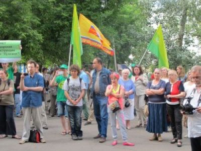 Митинг в Хамовниках. Фото из блога che-natalia.livejournal.com