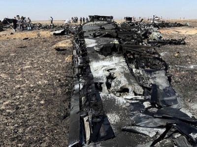 Обломки Airbus 321 на Синае. Источник - ntv.ru