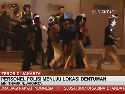 Теракты в Джакарте. Фото: twitter.com/KompasTV
