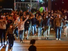 Протестующие в Минске, 11.08.2020. Фото: Евгений Ерчак / EPA / Scanpix / LETA