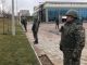 Силовики охраняют городской акимат в Шымкенте. Фото: Dilara Isa / Радио Азаттык