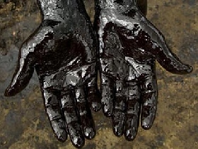 Нефть. Фото: с сайта www.zman.com