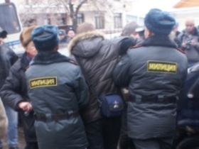 Задержания на акции в поддержку Михаила Ходорковского. Фото: Каспаров.Ru