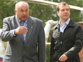 Калистратов и Медведев, фото с сайта nordportal.ru