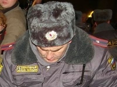 Майор из 2-го оперативного полка ГУВД. Фото: Станислав Решетнев, Каспаров.Ru Майор из 2-го оперативного полка ГУВД. Фото: Станислав Решетнев, Каспаров.Ru