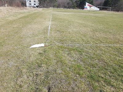 Футбольное поле в Краснокаменке аннексированного Крыма. Фото: facebook.com/alexandr.talipov Футбольное поле в Краснокаменке аннексированного Крыма. Фото: facebook.com/alexandr.talipov