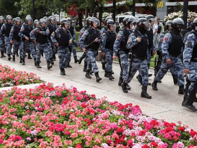 Акция в поддержку незарегистрированных кандидатов в Мосгордуму 3 августа, район Пушкинской площади. Фото: Валерий Шарифулин / ТАСС