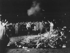 Сожжение книг в Берлине, 10.05.1933. Фото: ru.wikipedia.org